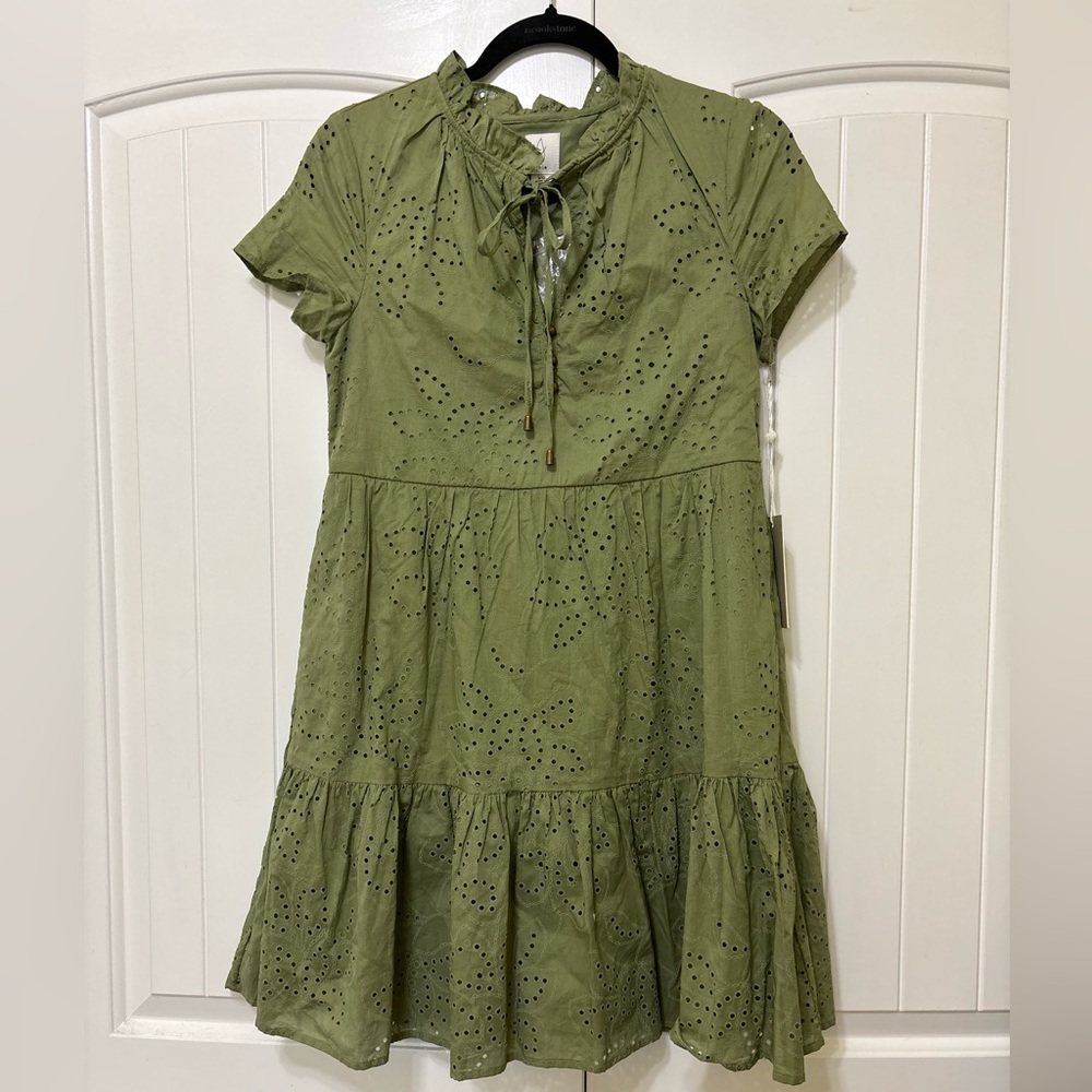NWT Joie eyelet tiered mini dress, XS olive green | romantic boho cottagecore